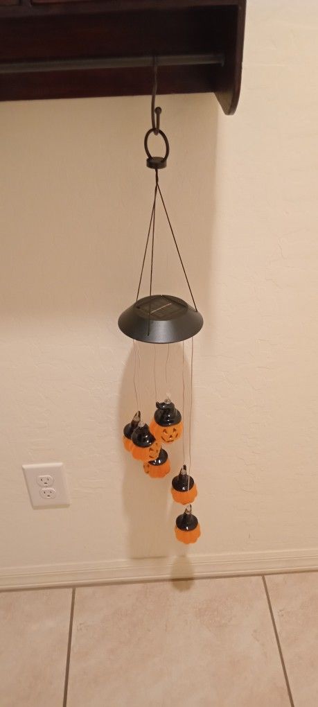 Holloween pumpkin lanterns, solar, wind chime