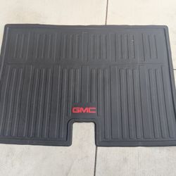 GMC Yukon XL Trunk Mat All Weather