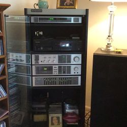Pioneer Full And Complete Stereo System. 