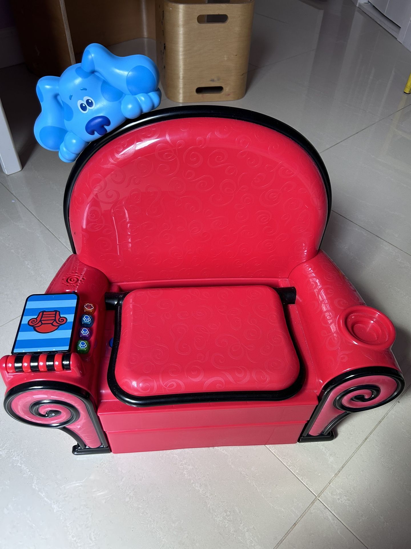 LeapFrog Blue's Clues and You Play and Learn Thinking Chair
