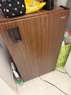 Mini Refrigerator