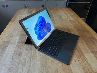 Microsoft Surface Pro 7 - Intel i7 Processor / 16GB Memory / 256GB Hard Drive / Windows 11 Pro   Microsoft Surface Pro 7  Model 1866  In great conditi