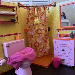 American Girl Julie’s Groovy bathroom And Our Generation Kitchen With AG Food