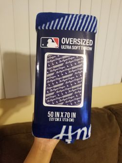 Los Angeles Dodgers MLB Oversized Ultra Soft Throw Blanket 50×70 in.