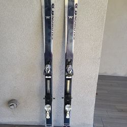 Salomon Skis 155 cm With Salomon Bindings 