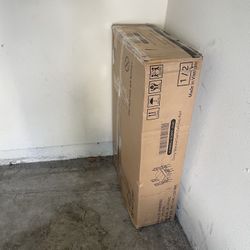 Dining Table (Brand New)