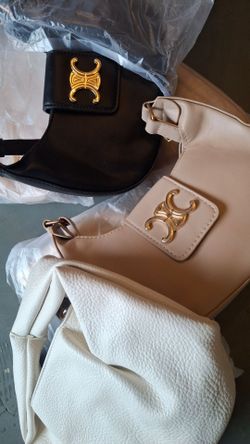 Handbags 👜