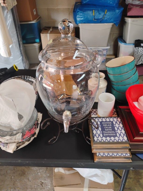 Princess House Drink Dispenser With Stand