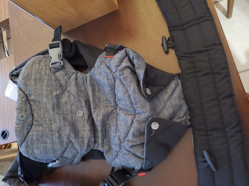 Infantino baby Carrier