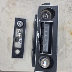 67 68 Camaro AM Radio