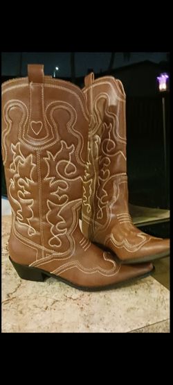 FOREVER 21 Western Themed Women's Cowboy Boots Size8