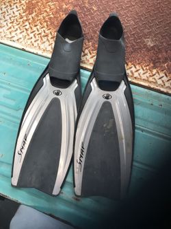 Body glove diving find