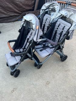 Zoe trio stroller