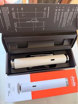 Joule Sous Vide by ChefSteps w/ Box & Clamp