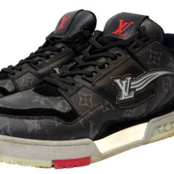 Louis Vuitton Trainer Sneaker Black Monogram LV Shoes Men's Size 9.5 US, G0 0260