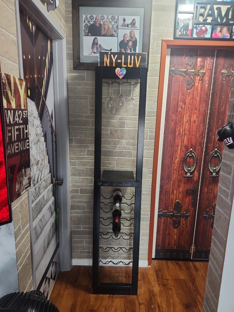 WINE RACK .