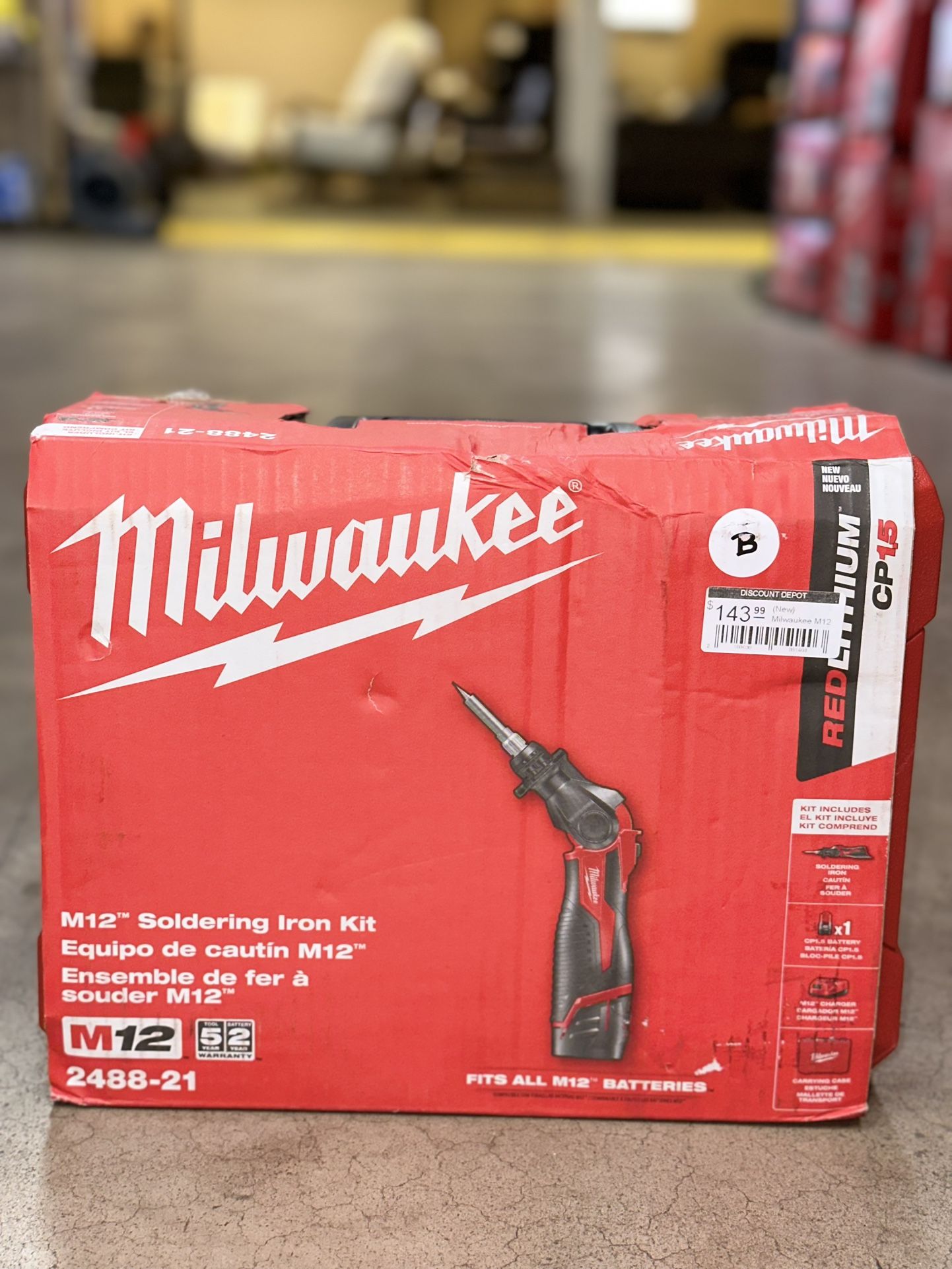 Milwaukee M12 12-Volt Lithium-Ion Cordless Soldering Iron Kit with (1) 1.5Ah Batteries, Charger & Hard Case