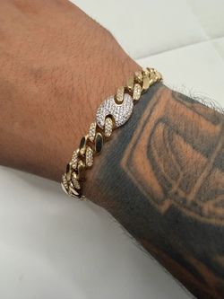 14k Gold Cz Fancy Bracelet! 🔥