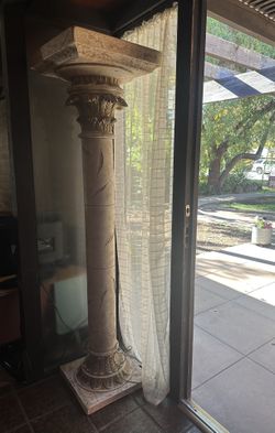 Pillar Ceramic Lamp