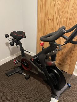 Peloton Bike