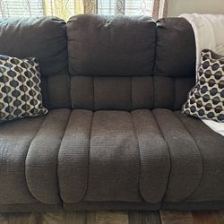 Love Seat & 3 Seater 