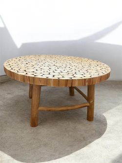 WOODEN PIECES COFFEE TABLE