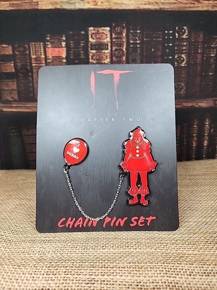 It Chapter Two 2 Piece Lapel Chain Pen Set - I Heart Derry Balloon ...