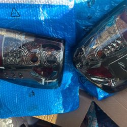 Jeep Gran Cherokee WJ Rear Aftermarket Tail Lights 