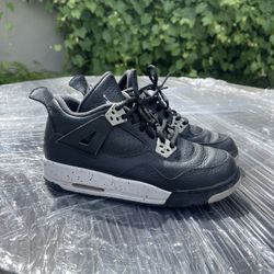 Jordan 4 Retro Oreo