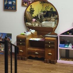 Vintage Antique Vanity