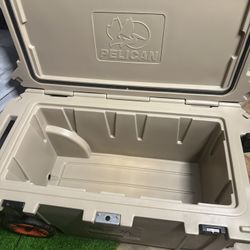 Pelican Elite Cooler with Wheels