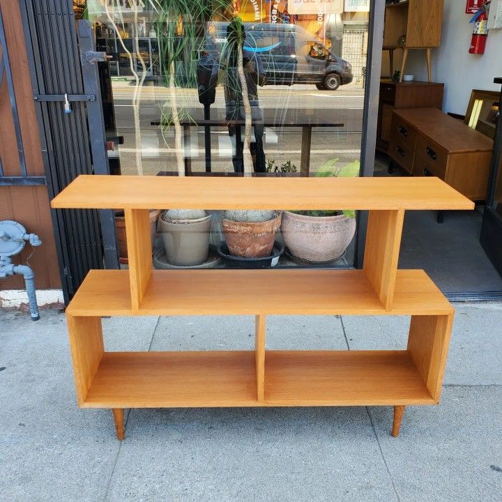 White Oak Bookcase/vinyl Organizer