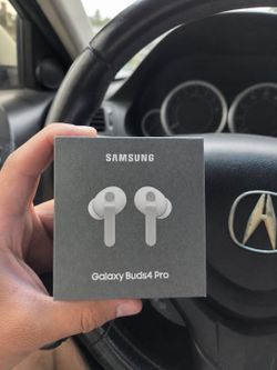 Galaxy buds 4 pro