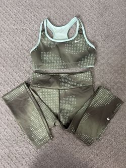 Girls Nike Set