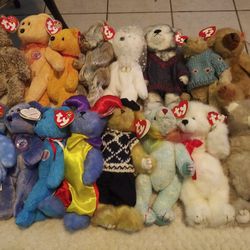 Beanie Babies.   I Have 75 Beanie Babies 30 Without Tags And 45 With Tags I Would Like 100 Without Tags + 200 With Tags