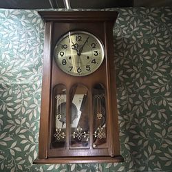 Vintage Centurion 35 Day Wind Up Mechanical Pendulum Wood Wall Clock 