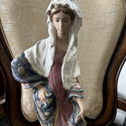 Lladro Spanish Lady Figurine 