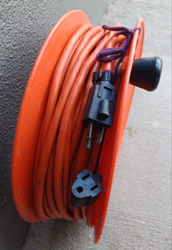 12" Electric Extension Cord & CordWheel - Set
