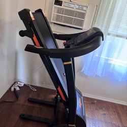 Treadmill for sale need out today! Moving sale