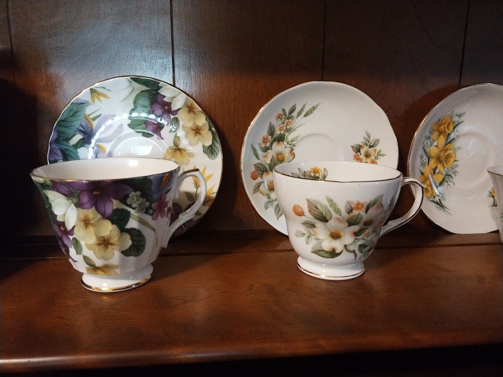Fine Bone China Cups And Saucers 