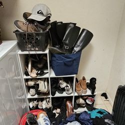 6 Cubby Shelf