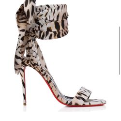 Brand New Size 8 