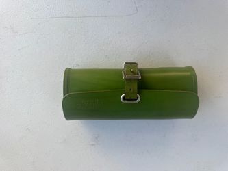 Bad apple green Brooks saddlebag