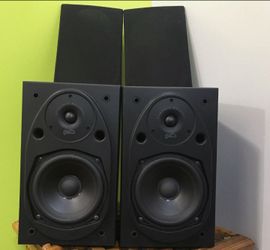 Polk Audio RT25 Home Stereo Bookshelf Speakers