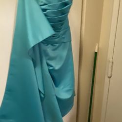 LIGHT GREEN DRESS 👗 