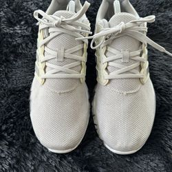 Adidas Solyx Women’s Size 9.5 Gray White Athletic Running Shoes B43725