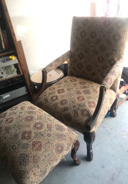 Chair & ottoman