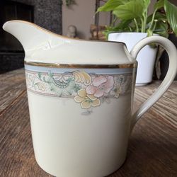 Mikasa Charmaine (L5595) Creamer Pitcher