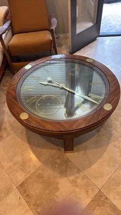 MidCentury Ridgeway coffee table works  38 inches diameter solid wood