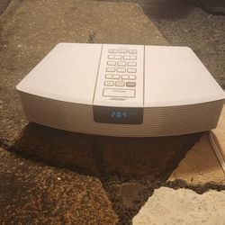 Bose Wave  Clock Radio Am/fmradio